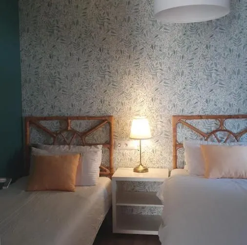 Con Jardin Y Piscina Lägenhet *